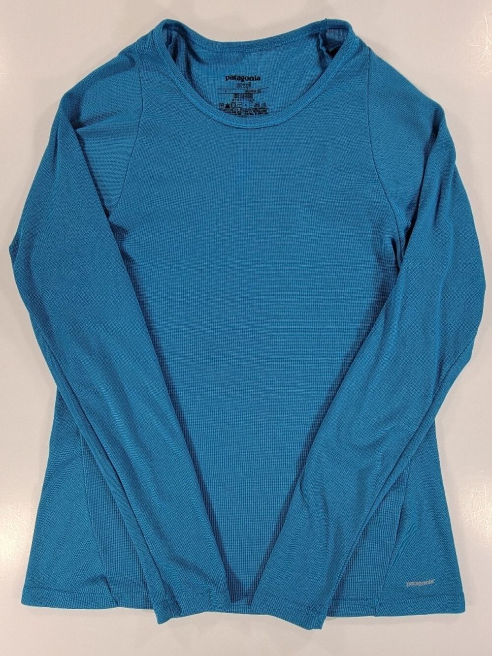 Patagonia Women's Lightweight Capilene 2 Baselayer Long Sleeve Shirt Blue Large